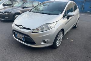 Ford Fiesta 1.4 5 porte Bz.- GPL Titanium