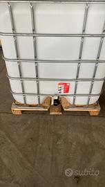 Cisterna IBC 1000 litri usata