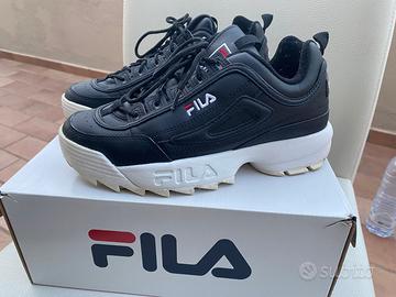 Scarpe hot sale fila nere