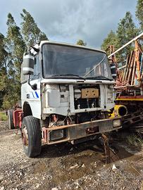 iveco 190.38 anche ricambi motore 520 