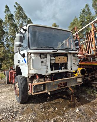 iveco 190.38 anche ricambi motore 520 