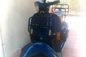 Vespa 150 storica blu