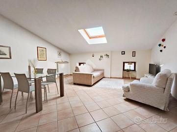 6 LOCALI A GUALDO TADINO