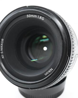 Nikon AF-S 50mm f/1.8 G