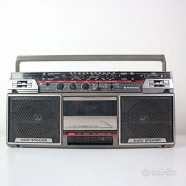RADIO SANYO M9704L BOOMBOX GHETTO BLASTER 1992
