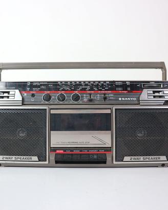 RADIO SANYO M9704L BOOMBOX GHETTO BLASTER 1992