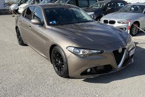 ALFA ROMEO GIULIA 150CV NAVI LED DNA