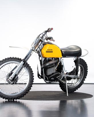 PENTON SCRAMBLER KTM 250