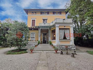 Villa o villino Lesa [420VRG]