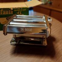 Titania Excelsius 150.  Macchina per pasta