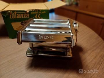 Titania Excelsius 150.  Macchina per pasta