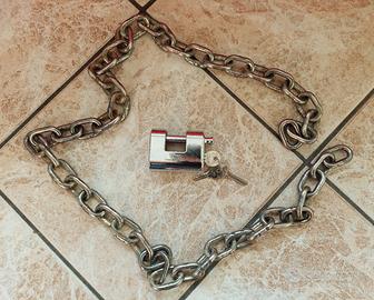 Catena Viro in acciaio cementato con catenaccio