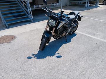 HONDA CB 650 R