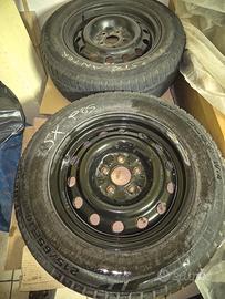 cerchi con gomme 215/65 R 16