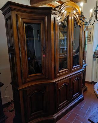 Mobile e tavolo in legno massello