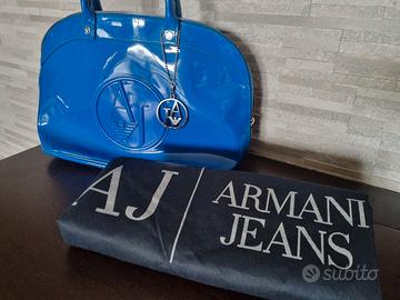 Borsa blu elettrico marca Armani Jeans