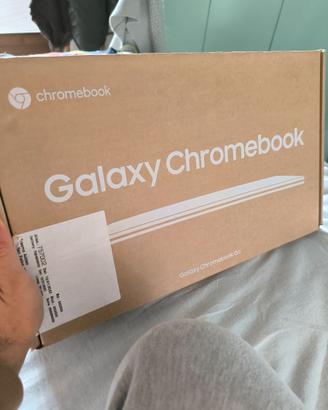 Galaxy Chromebook Go