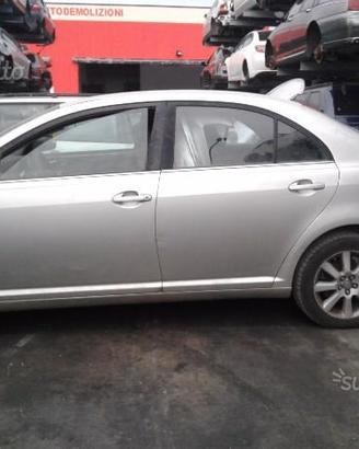 Pezzi di ricambio Toyota Avensis
