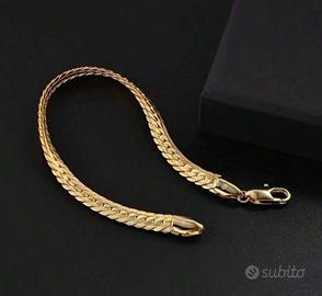 Bracciale effetto dorato