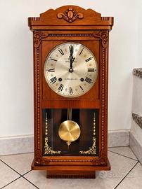 Orologio a pendolo vintage in legno Super Deluxe