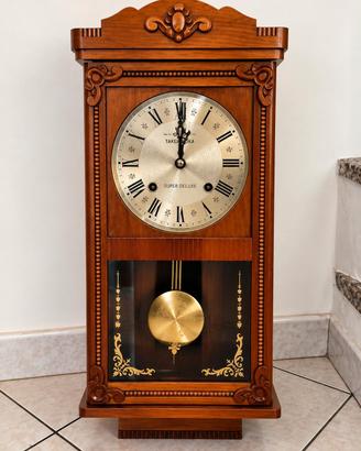 Orologio a pendolo vintage in legno Super Deluxe