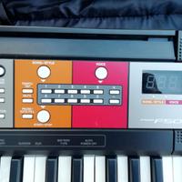 Tastiera Yamaha psr F50