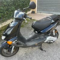 Aprilia SR 50 Stealth scooter carburatore