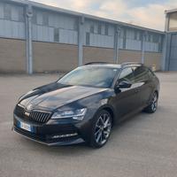 skoda superb sportline 2.0 diesel 4x4 200 cavalli 