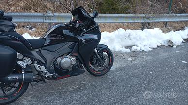Honda VFR 1200 f 