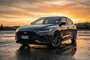 Ford Focus ST Line X Full Optional