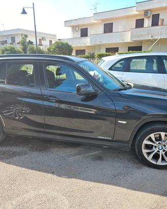 BMW X1 nera 20d XDrive 4x4 CV 177 automatica