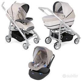 Trio love up chicco