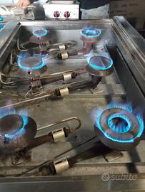 Cucina acciaio sei fuochi