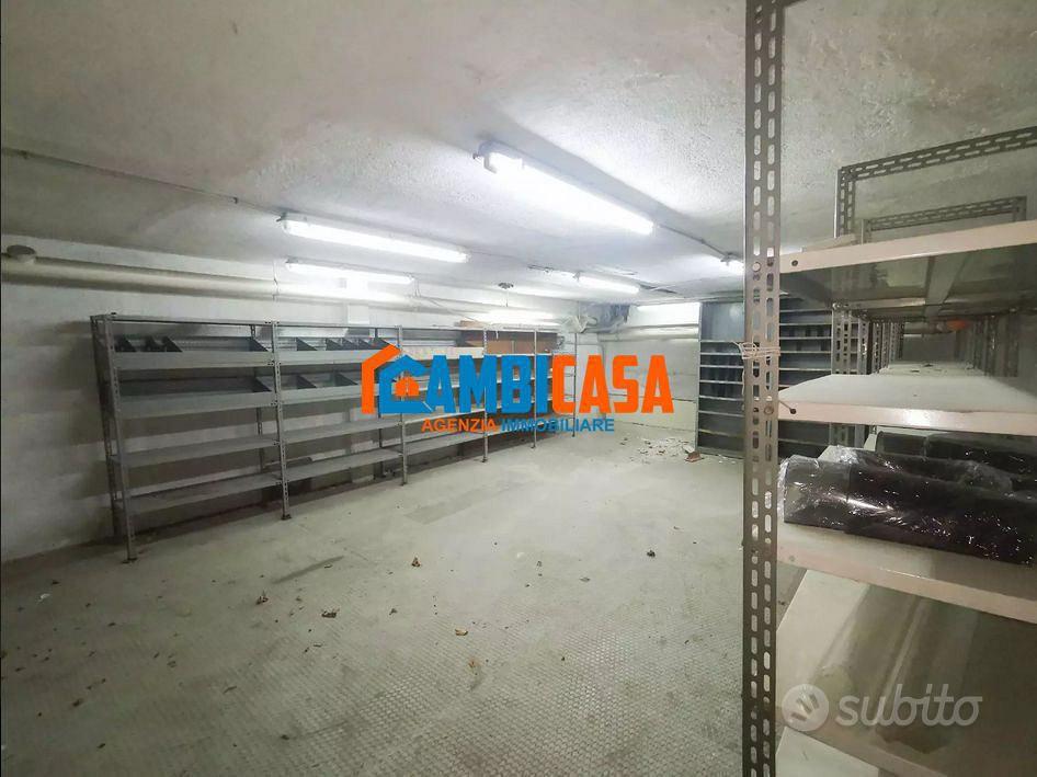 Sferracavallo - Locale di 195 mq - Vista 3