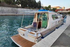 CORONET 32 Motorboat for Sale – Fully Rebuilt (201