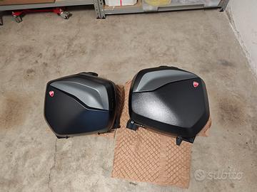 Valigie borse laterali Ducati  multistrada v4 