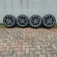 Cerchi e gomme invernali r18