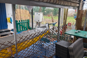 Roulotte con casetta di legno annessa stanziale