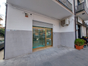 eboli-locale-commerciale-di-45-mq-con-soppalco
