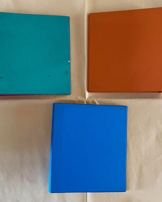 Quaderni con anelli diverso colori nr.6