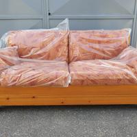 DIVANO IN LEGNO, largo 160 cm.,CUSCINI SFODERABILI