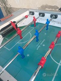 calcio balilla perfettamente funzionante