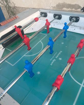 calcio balilla perfettamente funzionante