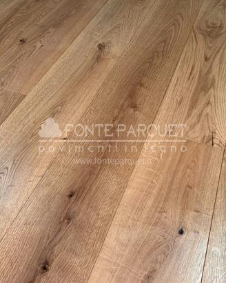 Parquet Rovere rustico verniciato ambra