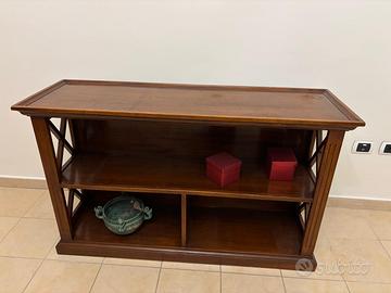 "Elegante mobile libreria bassa / retro divano"