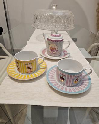 set tazze e teiera