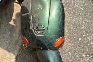 Vespa piaggio ET4 125