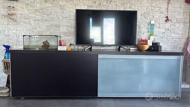 Mobile da salotto con ante scorrevoli legno wengé