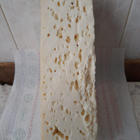 Formaggio di capra fresco primo sale