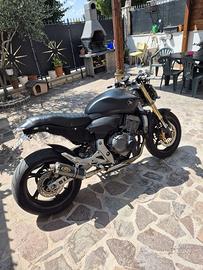 Honda hornet 600